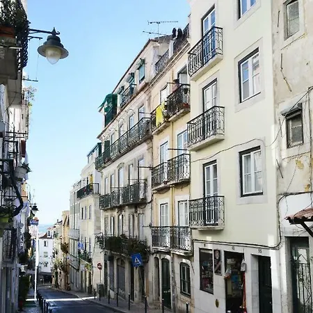 Santana 3 - Checkinhome Lisbon